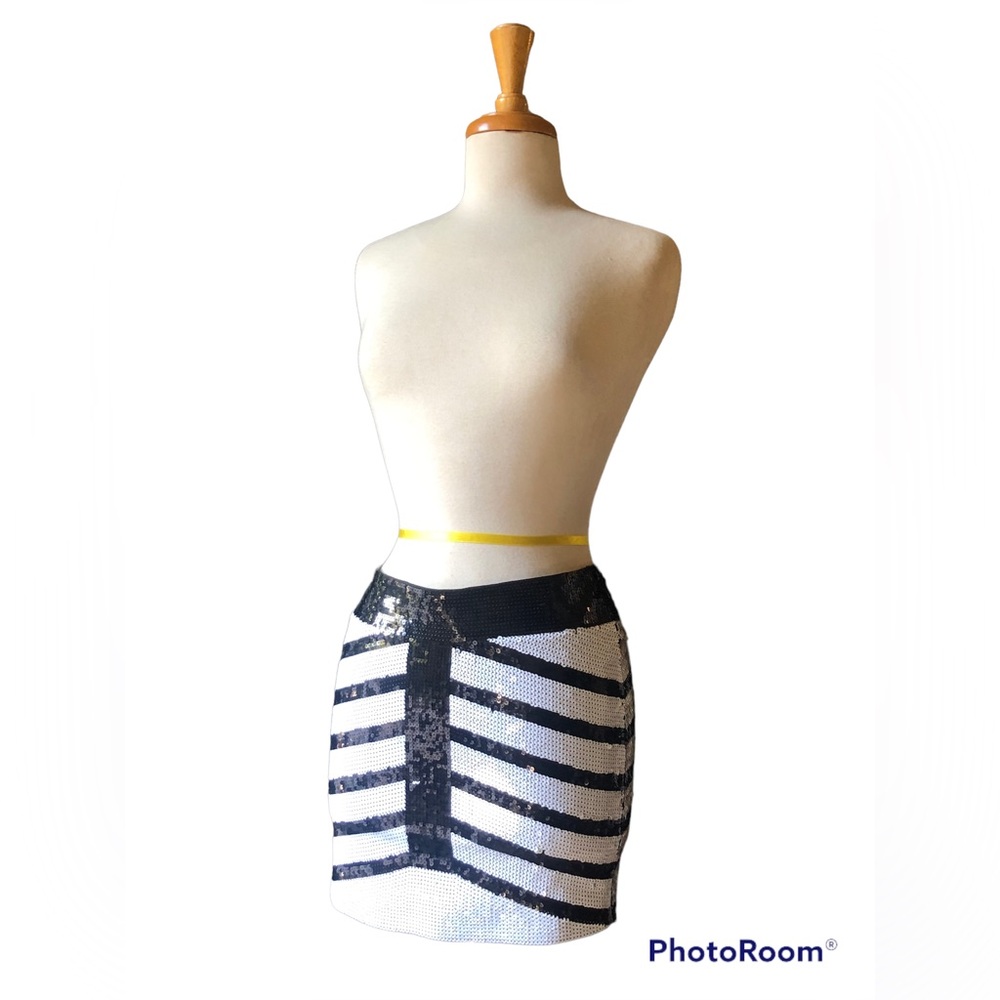 Bebe sequence mini skirt